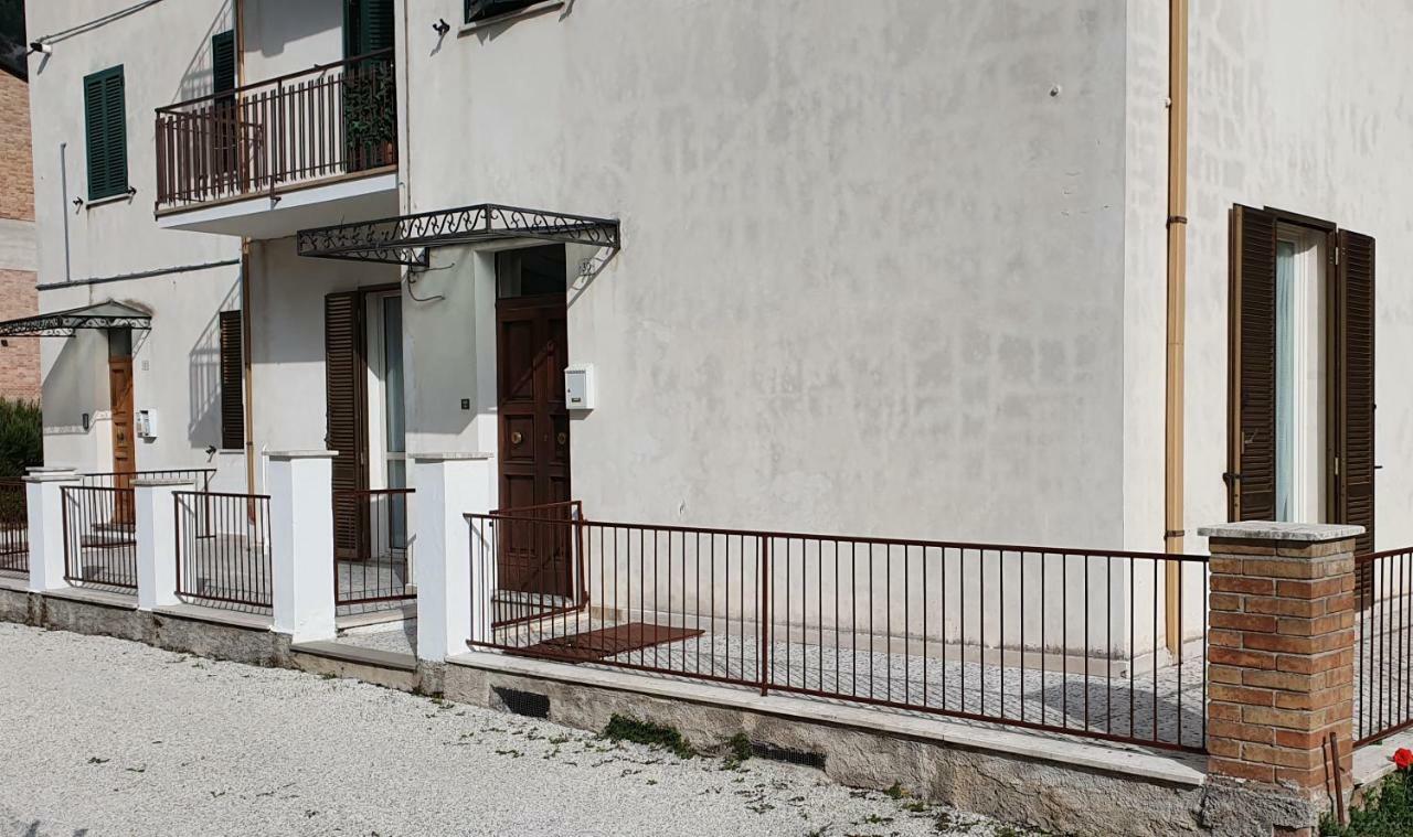 Casa Guastuglia Apartman Gubbio Kültér fotó