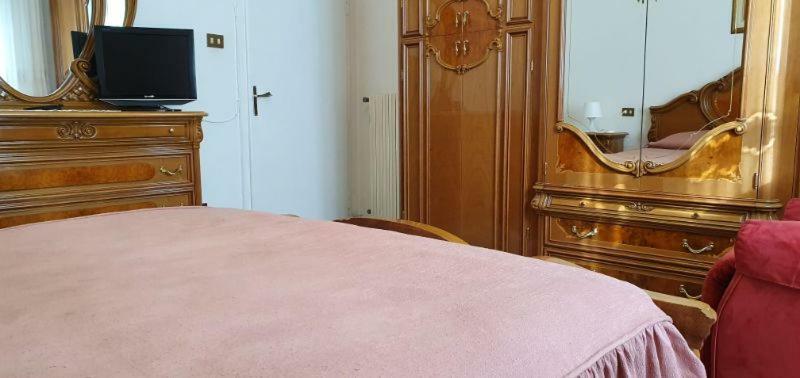 Casa Guastuglia Apartman Gubbio Kültér fotó
